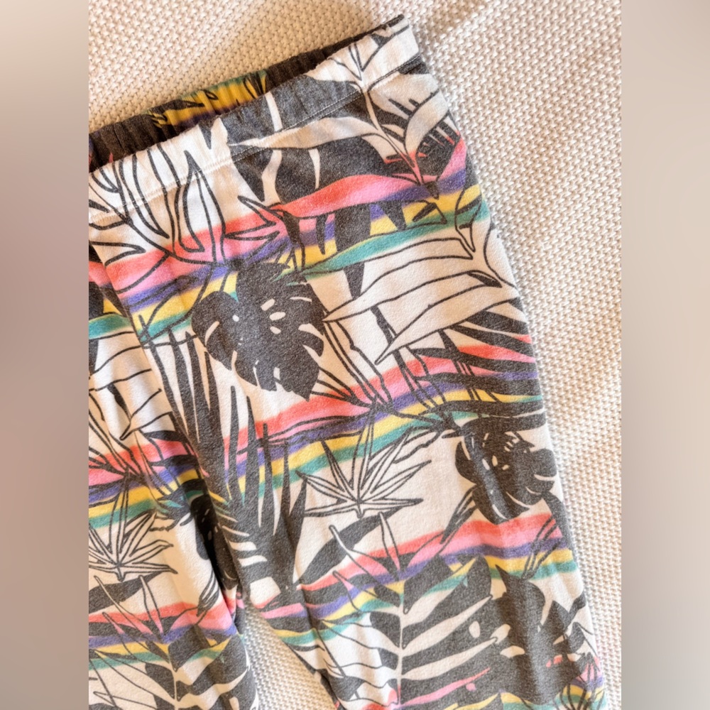 WILDFOX Colorful Black & White Tropical Joggers Sweatpants - Picture 4 of 11